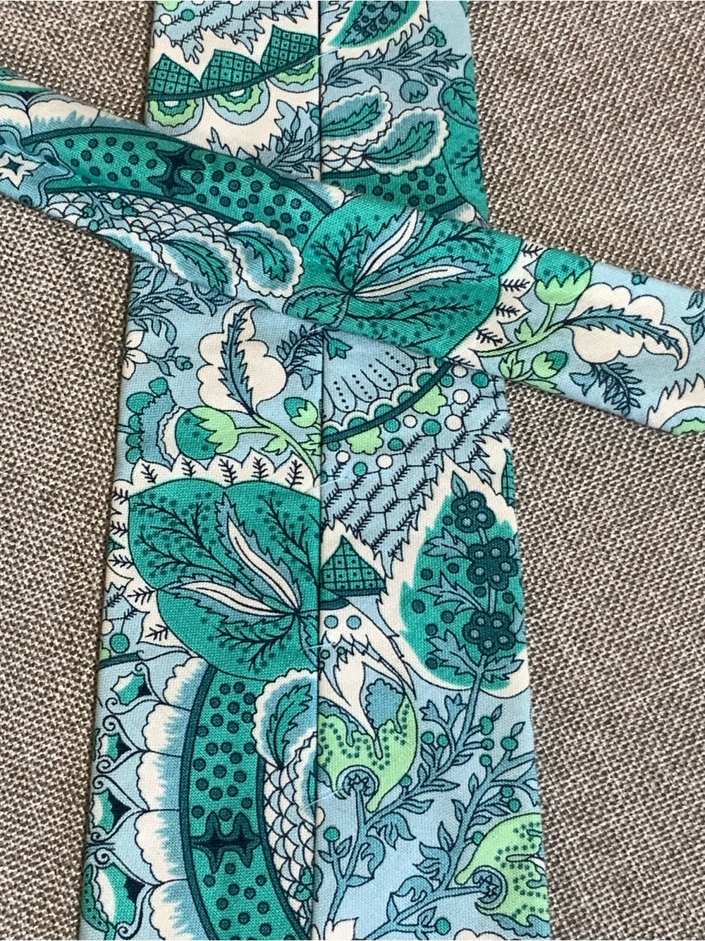 Pastel Teal Paisley Cotton Look Tie - Picture 3 of 5